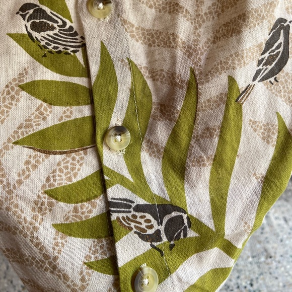 Bird Print Cotton Crop Top. - Picture 6 of 7